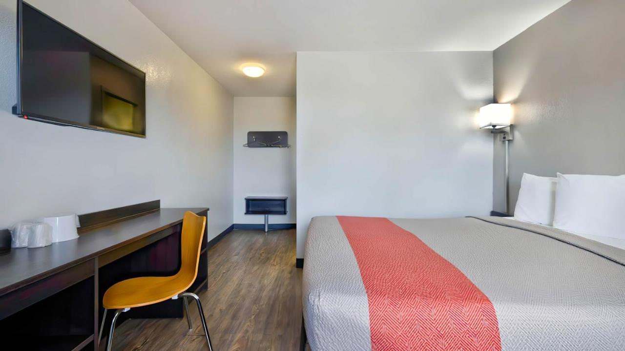 Hotel 6-gallup, Nm
